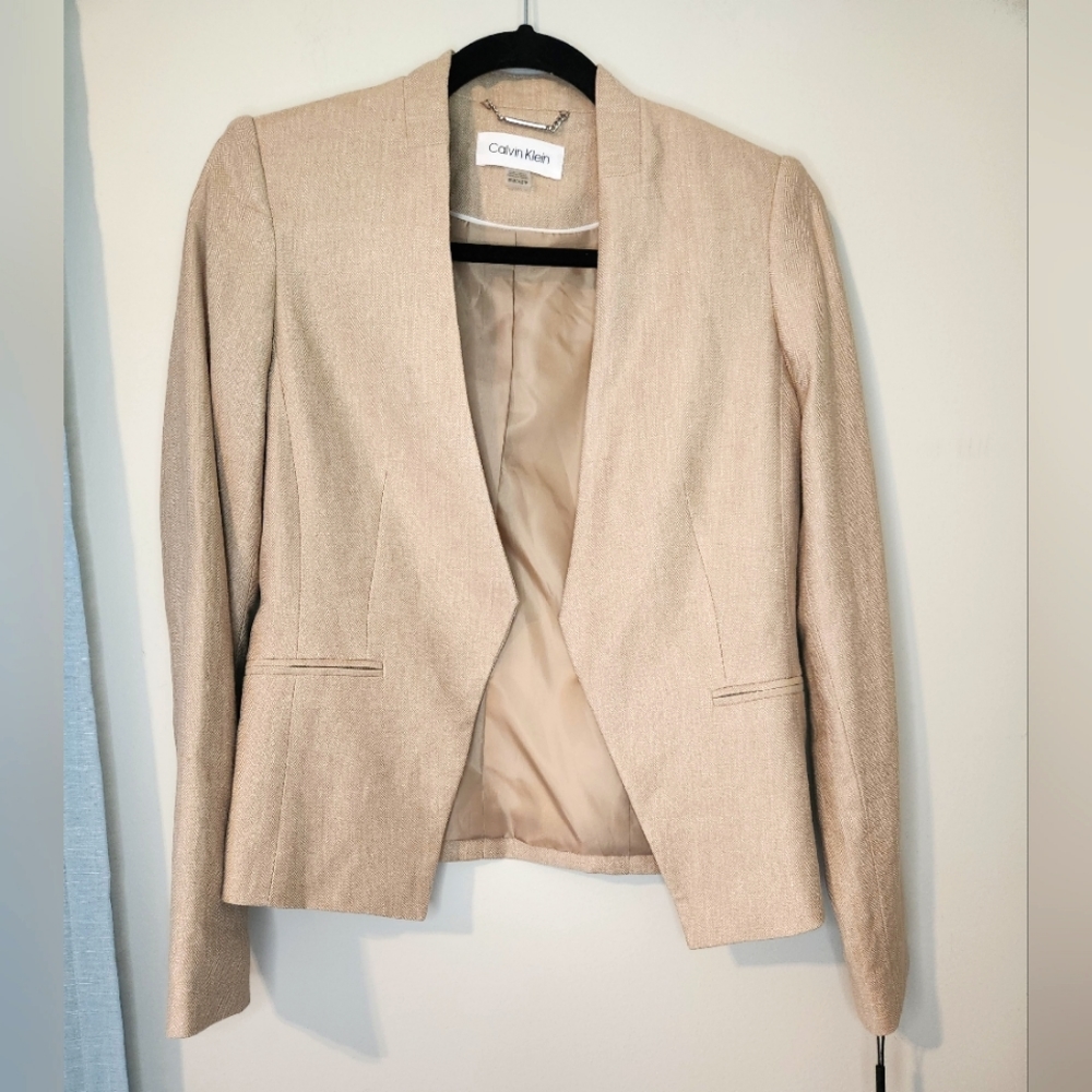 Calvin Klein suit Blazer Size 8P